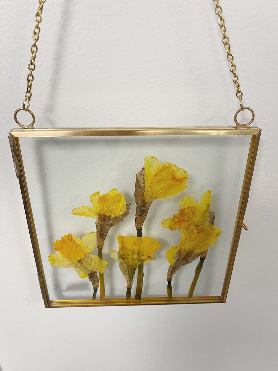 Horizontal Hanging Float Pressed Flower Frame